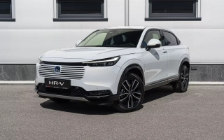 HR-V e:HEV 1,5 i-MMD ADVANCE   obrázok č. 0