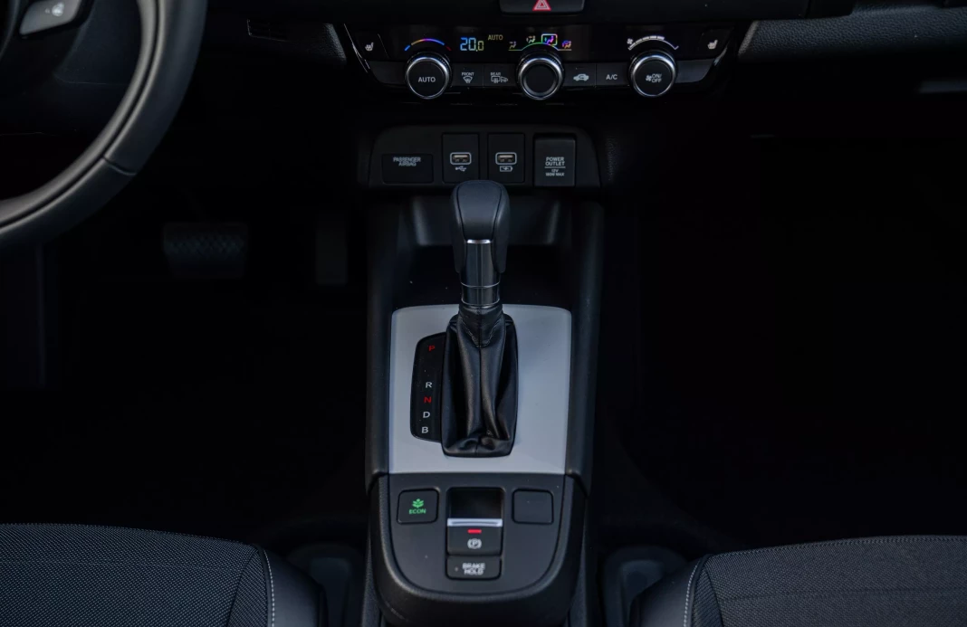 CROSSTAR E:HEV 1,5 I-MMD ADVANC E      obrázok č. 2