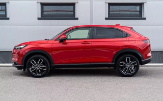 HR-V E:HEV 1,5 I-MMD   ELEGANCE obrázok č. 1