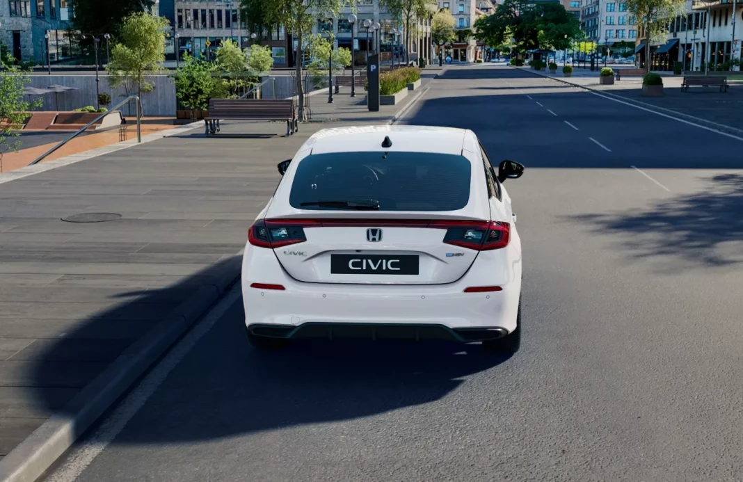 CIVIC 2,0 I-MMD SPORT 2027 obrázok č. 1