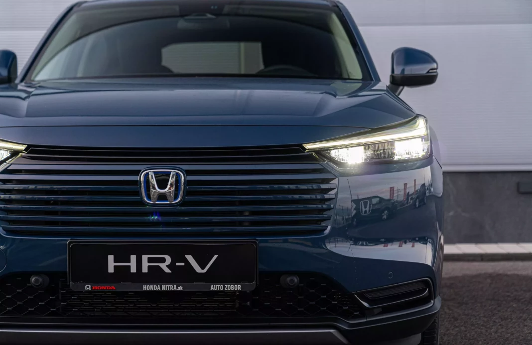 HR-V E:HEV 1,5 I-MMD ELEGANCE obrázok č. 1