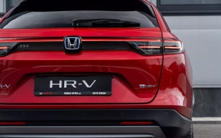 HR-V E:HEV 1,5 I-MMD   ELEGANCE obrázok č. 5