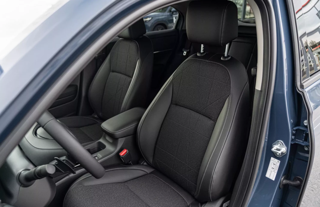 HR-V e:HEV 1,5 i-MMD ADVANCE obrázok č. 6