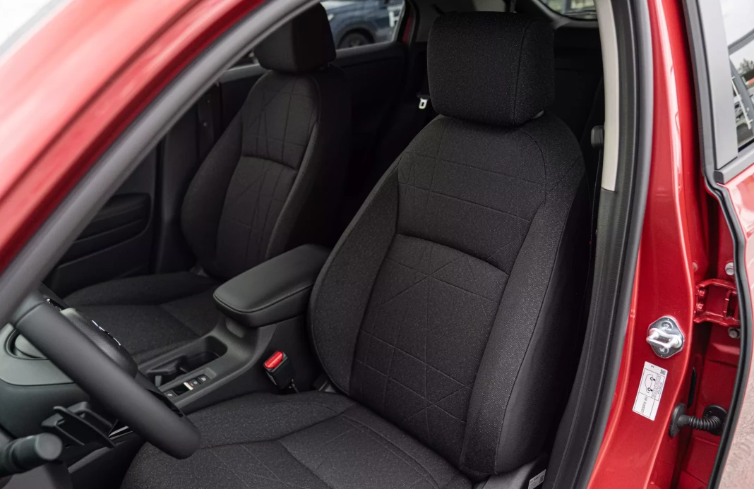 HR-V E:HEV 1,5 I-MMD   ELEGANCE obrázok č. 6