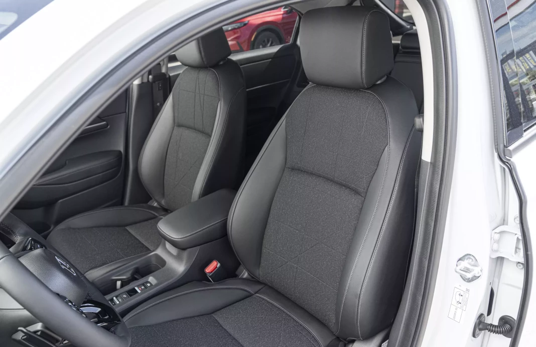 HR-V e:HEV 1,5 i-MMD ADVANCE   obrázok č. 7