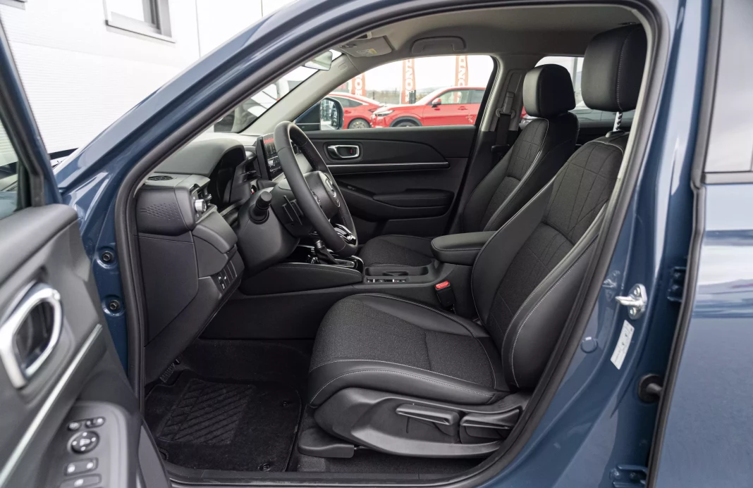 HR-V e:HEV 1,5 i-MMD ADVANCE obrázok č. 7