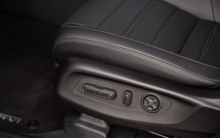 CR-V 2,0 I-MMD E:HEV AWD ADVANCE  obrázok č. 7