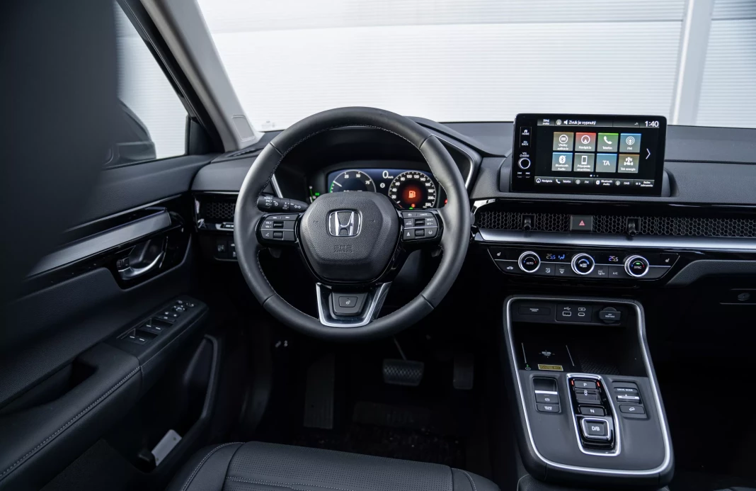 CR-V 2,0 I-MMD E:HEV 2WD ELEGANCE  obrázok č. 7