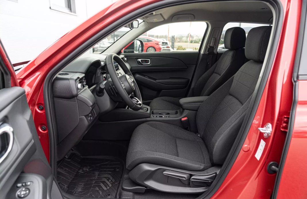 HR-V E:HEV 1,5 I-MMD   ELEGANCE obrázok č. 7