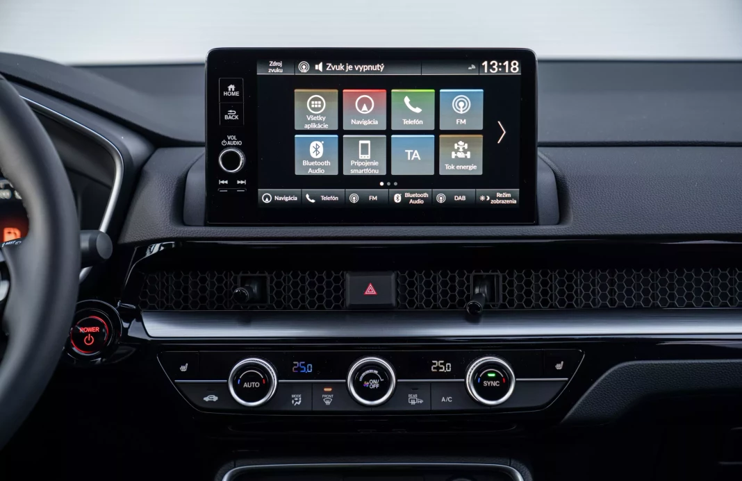 CR-V 2,0 I-MMD E:HEV AWD ELEGANCE obrázok č. 8