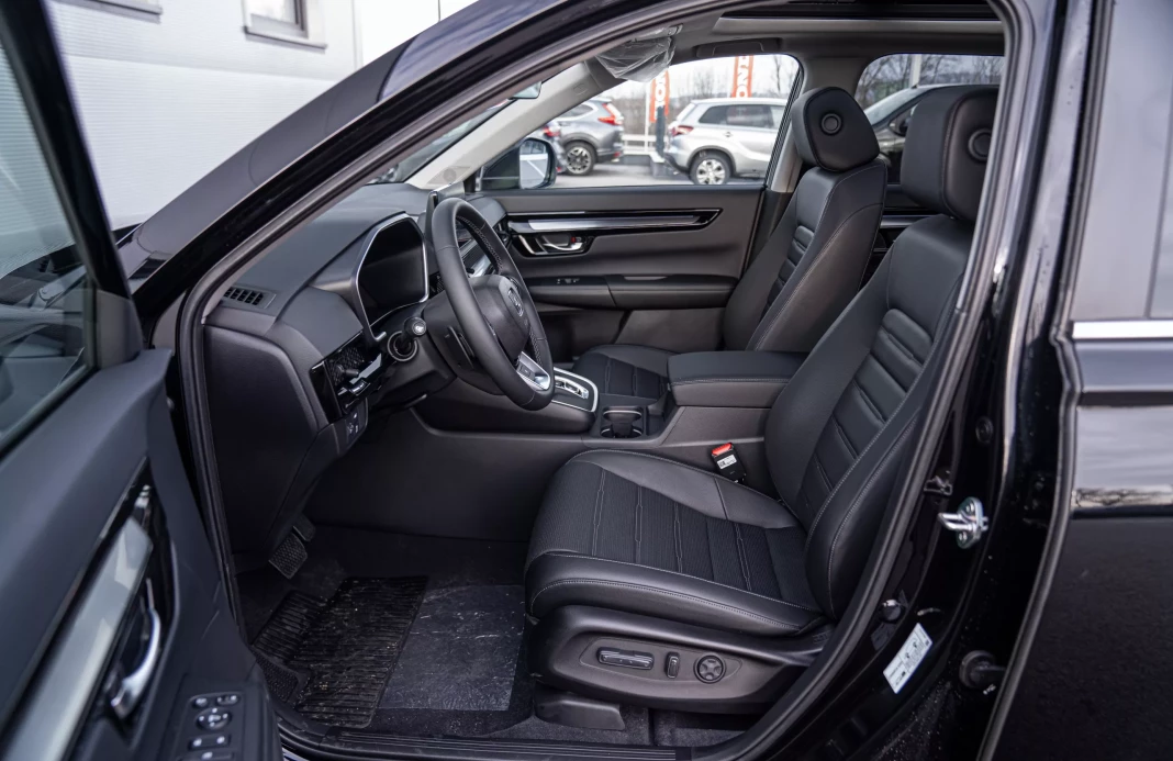 CR-V 2,0 I-MMD E:HEV 2WD ELEGANCE  obrázok č. 8