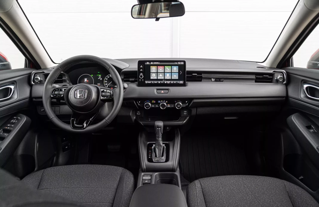 HR-V E:HEV 1,5 I-MMD   ELEGANCE obrázok č. 8