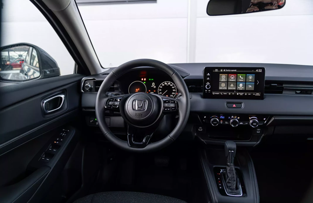 HR-V E:HEV 1,5 I-MMD ELEGANCE obrázok č. 7