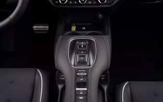 ZR-V E:HEV  2,0 I-MMD SPORT    obrázok č. 9