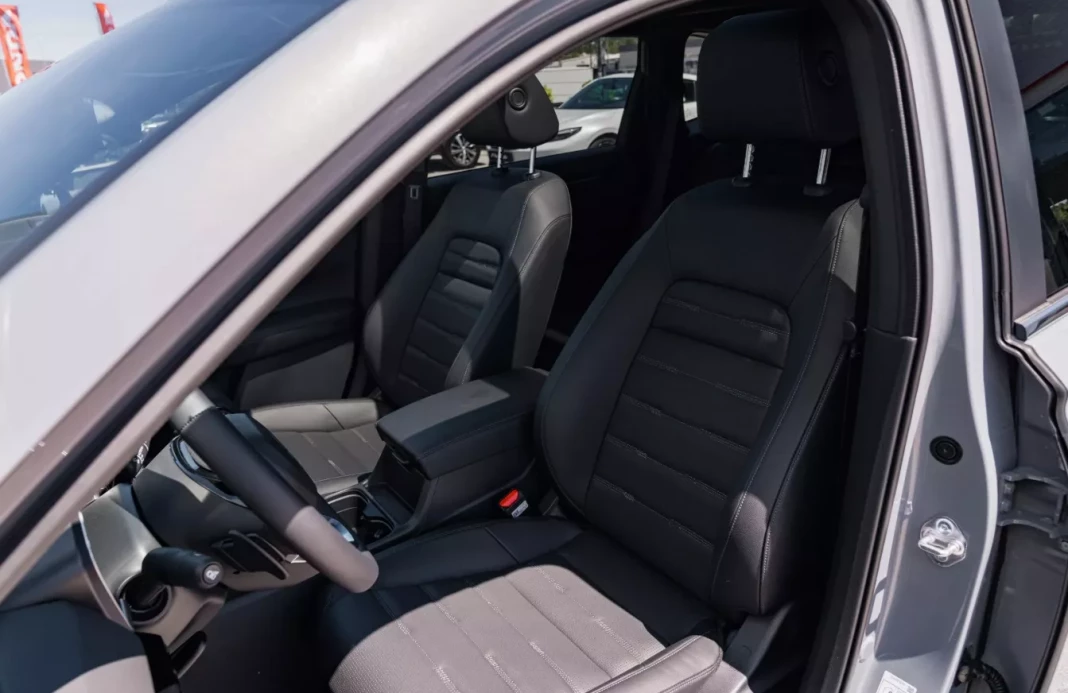CR-V 2,0 I-MMD E:HEV AWD ADVANCE 2026 obrázok č. 9