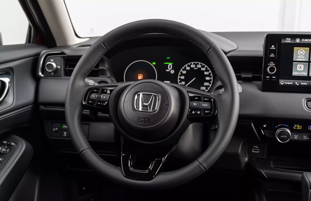 HR-V E:HEV 1,5 I-MMD   ELEGANCE obrázok č. 11