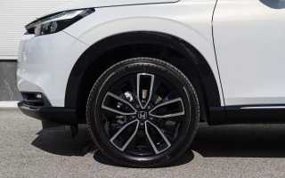 HR-V e:HEV 1,5 i-MMD ADVANCE   obrázok č. 15