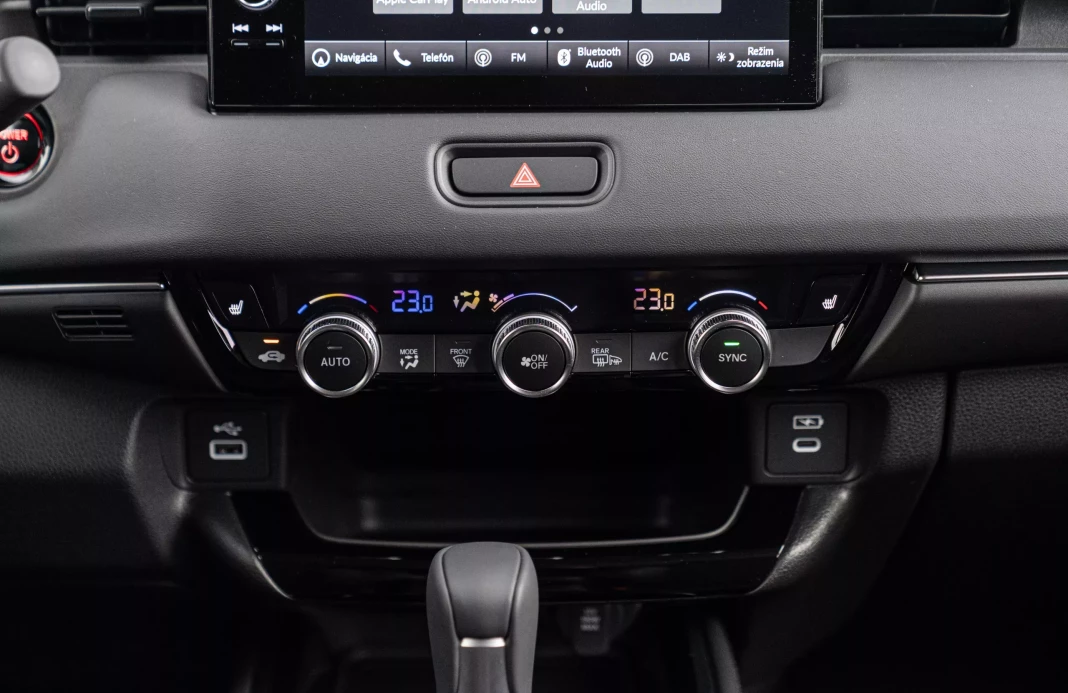 HR-V e:HEV 1,5 i-MMD ADVANCE obrázok č. 15