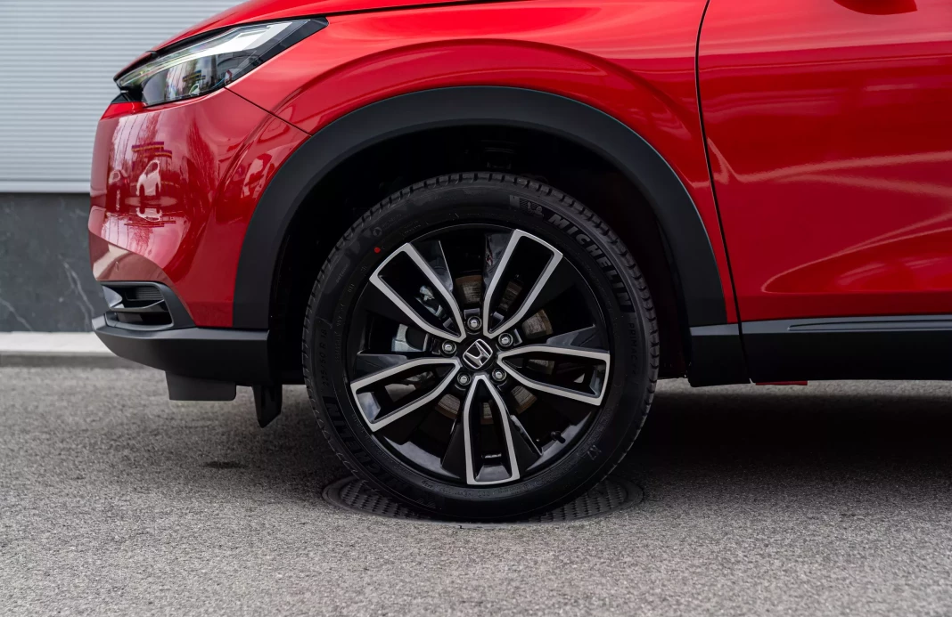 HR-V E:HEV 1,5 I-MMD   ELEGANCE obrázok č. 17