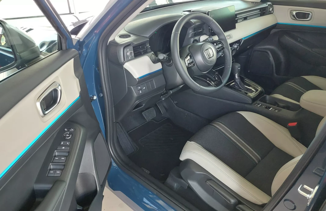 HR-V e:HEV 1,5 i-MMD   ADVANCE STYLE obrázok č. 4