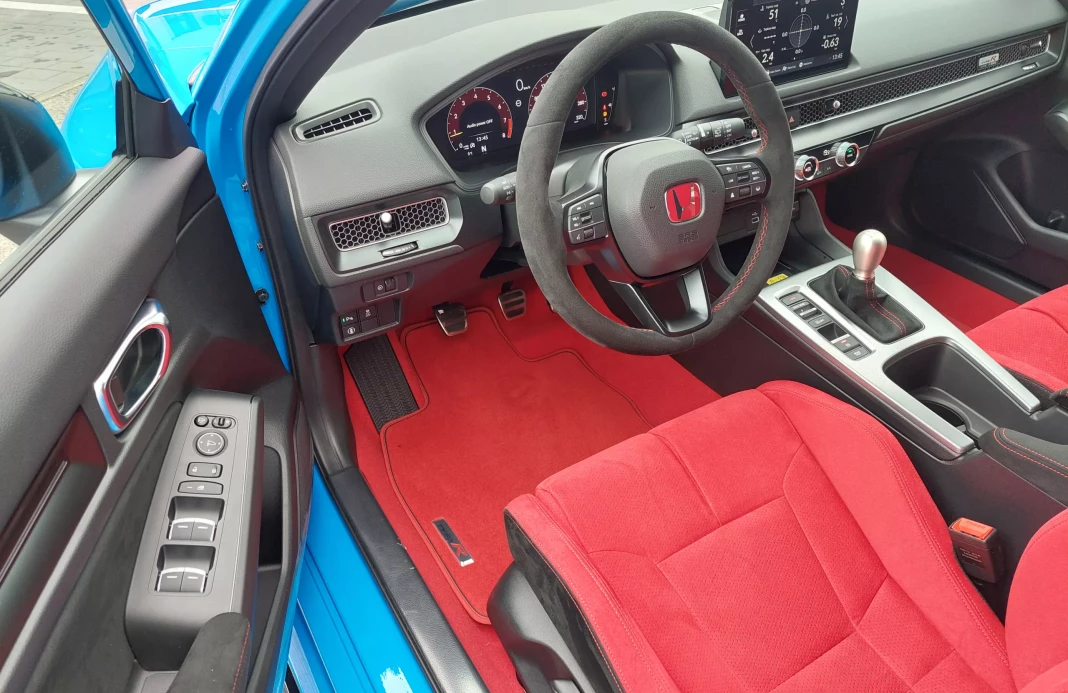 Civic Type R 2.0 VTEC TURBO Type R obrázok č. 7