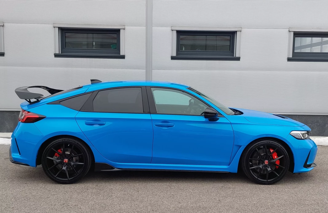 Civic Type R 2.0 VTEC TURBO Type R obrázok č. 2