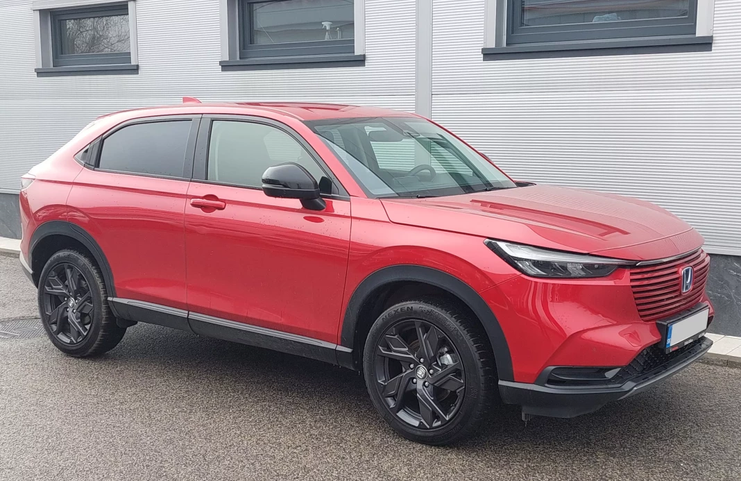 HR-V E:HEV 1,5 I-MMD   ELEGANCE obrázok č. 4