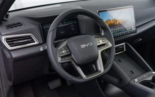 ATTO 2 DM-i Boost plug-in hybrid obrázok č. 11