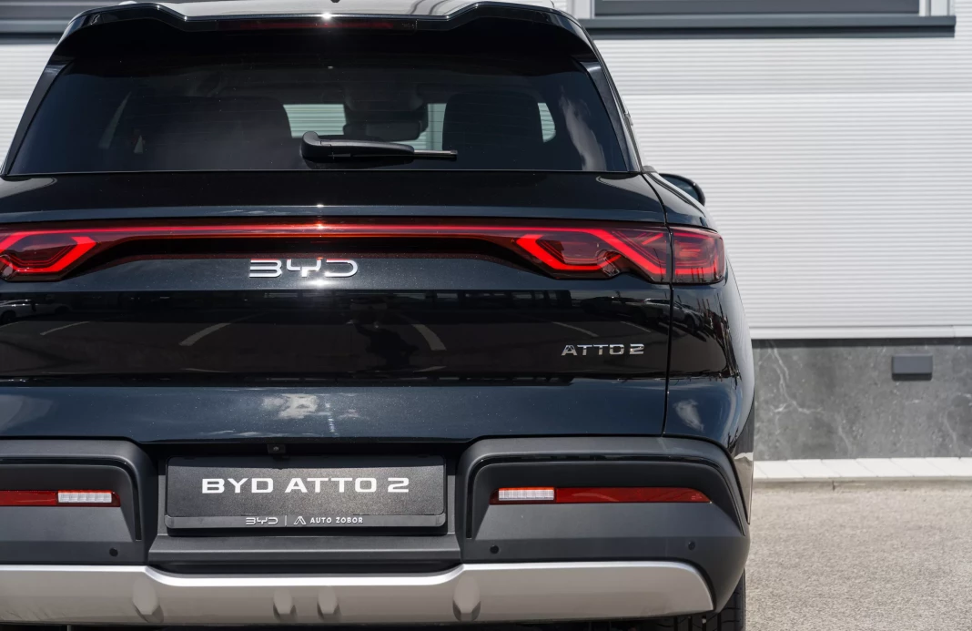 ATTO 2 DM-i Boost plug-in hybrid obrázok č. 2