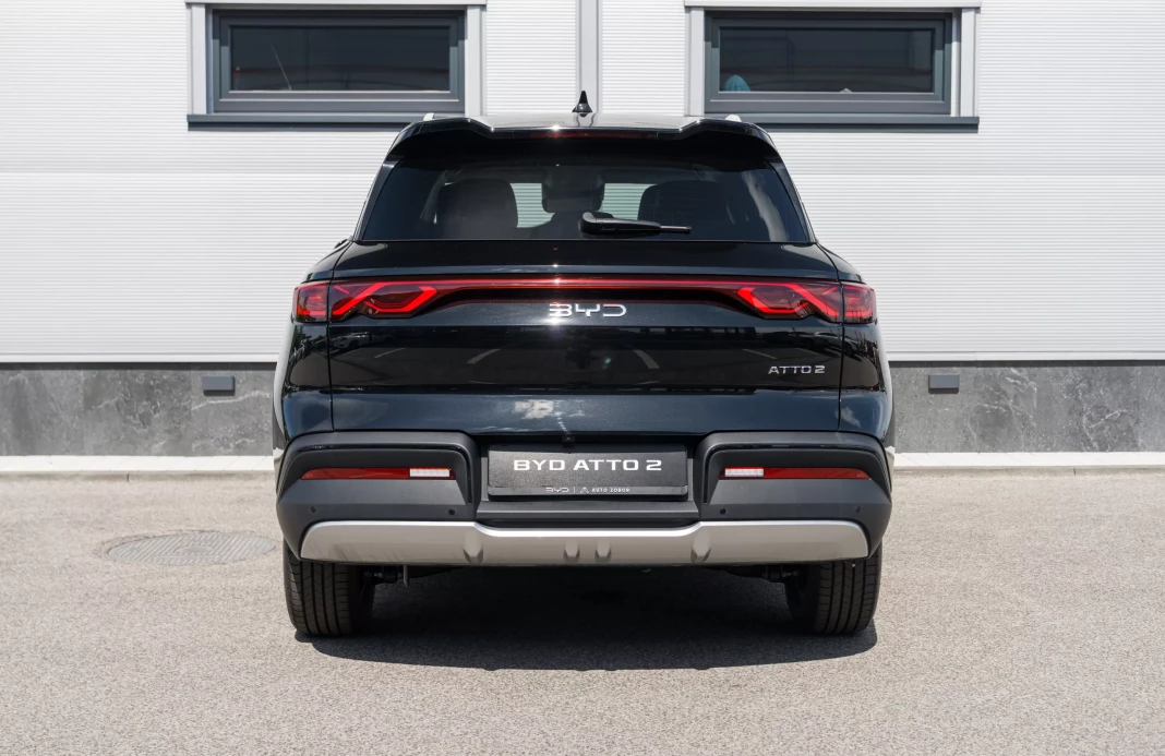 ATTO 2 DM-i Boost plug-in hybrid obrázok č. 1