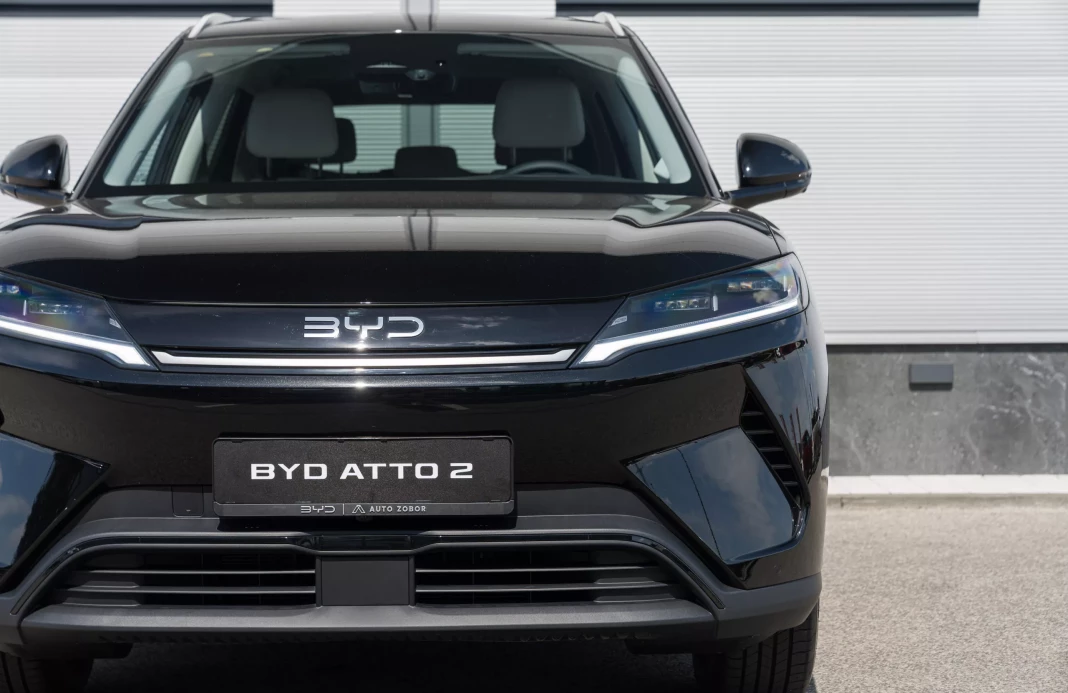 ATTO 2 DM-i Boost plug-in hybrid obrázok č. 7