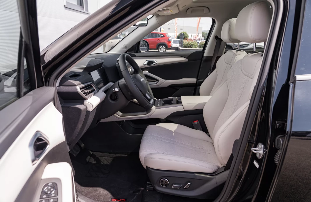 ATTO 2 DM-i Boost plug-in hybrid obrázok č. 14