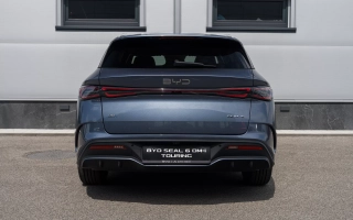 SEAL 6 DM-i Touring Comfort Lite  19 (kWh) plug in hybrid   obrázok č. 7
