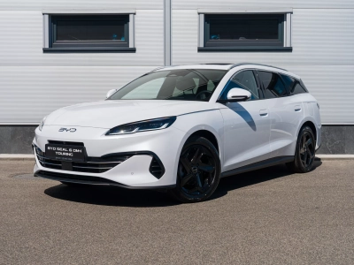 SEAL 6 DM-i Touring Comfort Lite  19 (kWh) plug in hybrid  