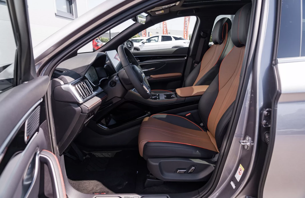 SEAL U DM-i BOOST 18,3 kWh plug-in hybrid obrázok č. 17