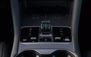 SEAL U DM-i DESIGN AWD 18,3 kWh obrázok č. 9