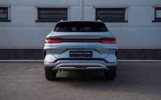 SEAL U DM-i DESIGN AWD 18,3 kWh obrázok č. 6