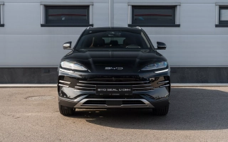 SEAL U DM-i DESIGN AWD 18,3 kWh obrázok č. 5