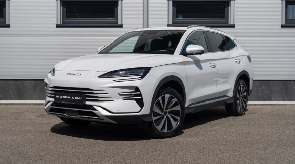 SEAL U DM-i DESIGN AWD 18,3 kWh plug-in hybrid