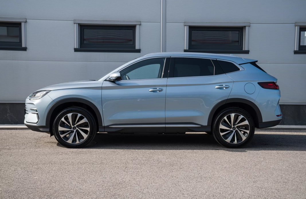SEAL U DM-i BOOST 18,3 kWh plug-in hybrid obrázok č. 3