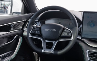 SEAL U DM-i COMFORT 26,6 kWh plug-in hybrid obrázok č. 14