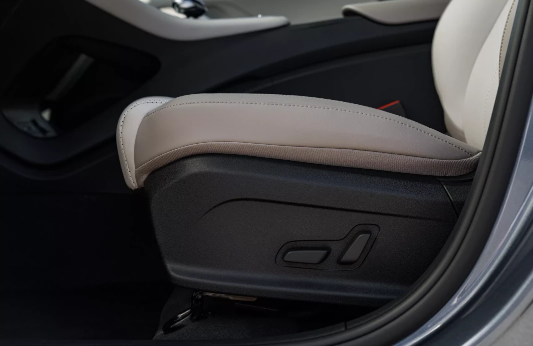 SEALION 5 DM-i DESIGN 18,3 kWh plug-in hybrid obrázok č. 13