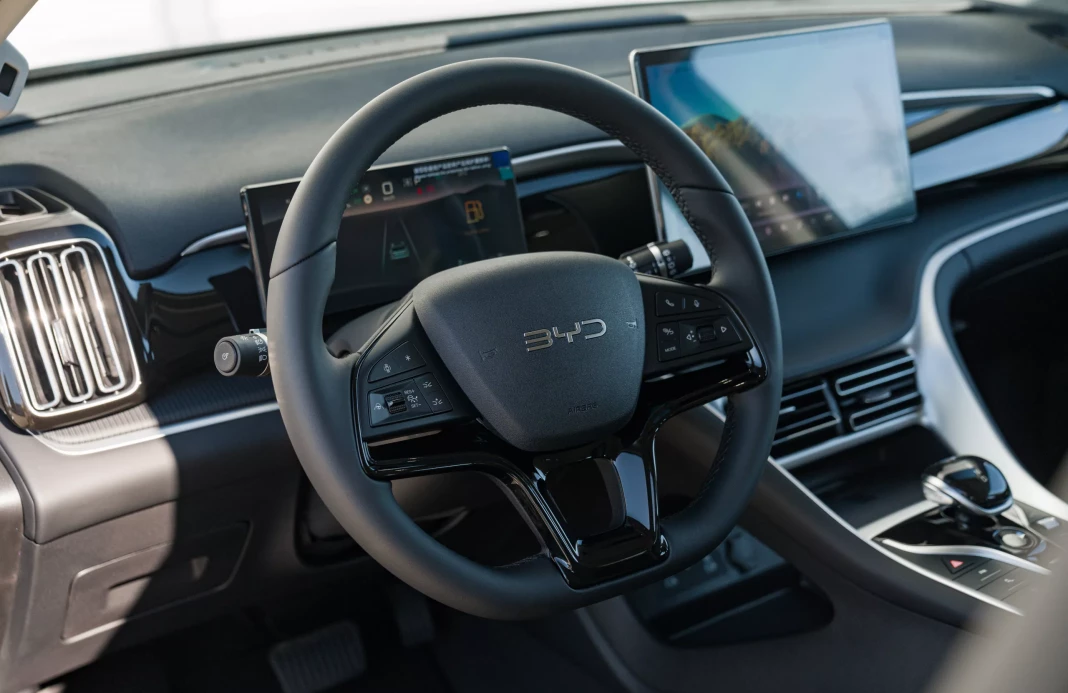 SEALION 5 DM-i Comfort 12,6 kWh plug-in hybrid obrázok č. 10