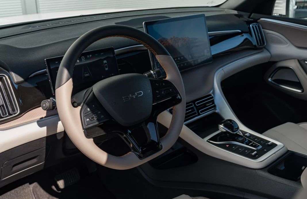 SEALION 5 DM-i Comfort 12,6 kWh plug-in hybrid obrázok č. 12
