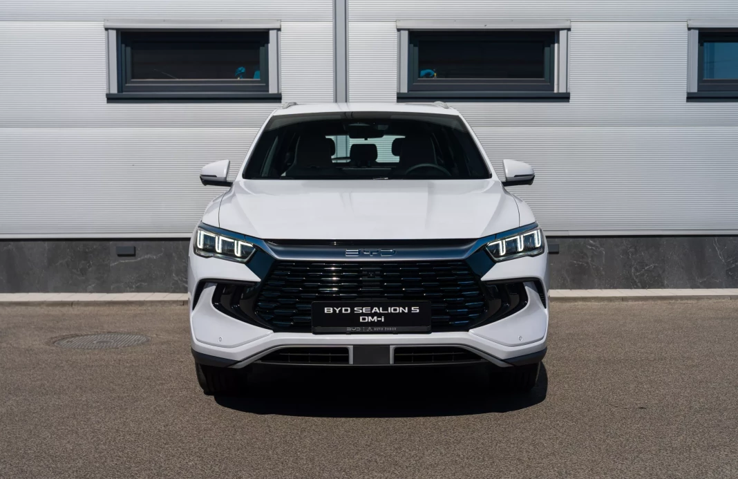 SEALION 5 DM-i DESIGN 18,3 kWh plug-in hybrid obrázok č. 6