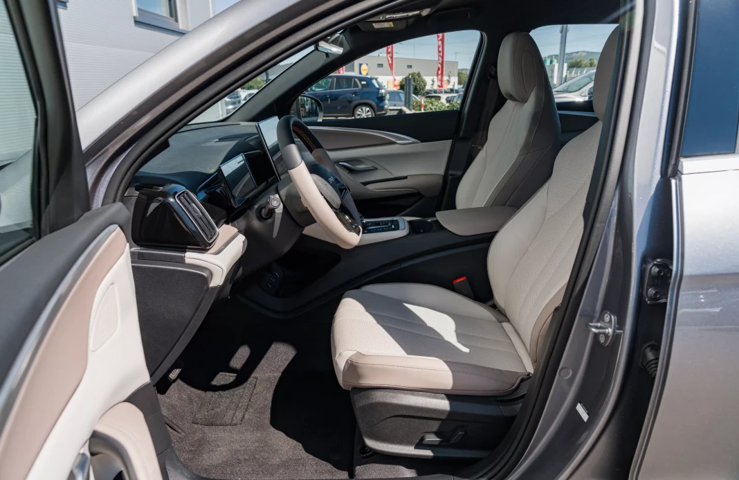 SEALION 5 DM-i DESIGN 18,3 kWh plug-in hybrid obrázok č. 14