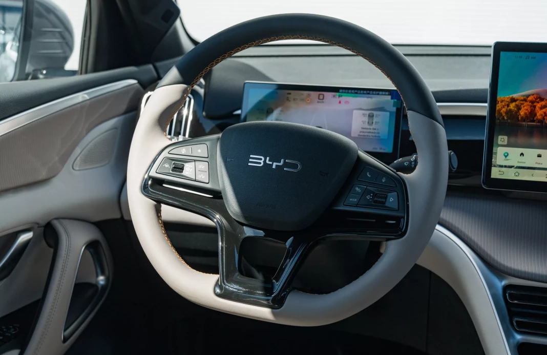 SEALION 5 DM-i DESIGN 18,3 kWh plug-in hybrid obrázok č. 9