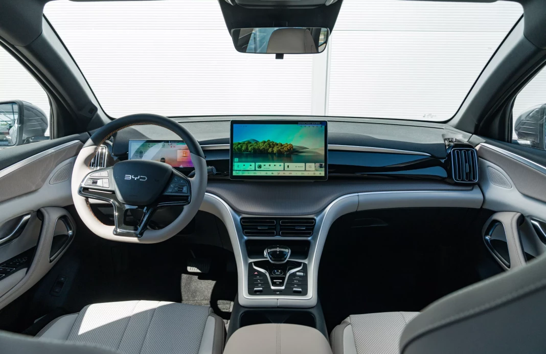 SEALION 5 DM-i DESIGN 18,3 kWh plug-in hybrid obrázok č. 13