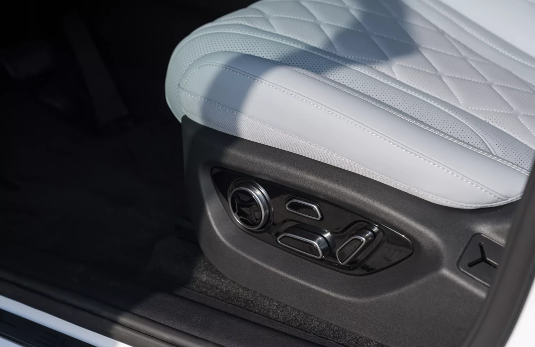 BYD SEALION 7 Excellence AWD 91,3 kWh obrázok č. 16