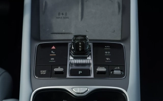 BYD SEALION 7 Excellence AWD 91,3 kWh 4x4 elektro obrázok č. 14